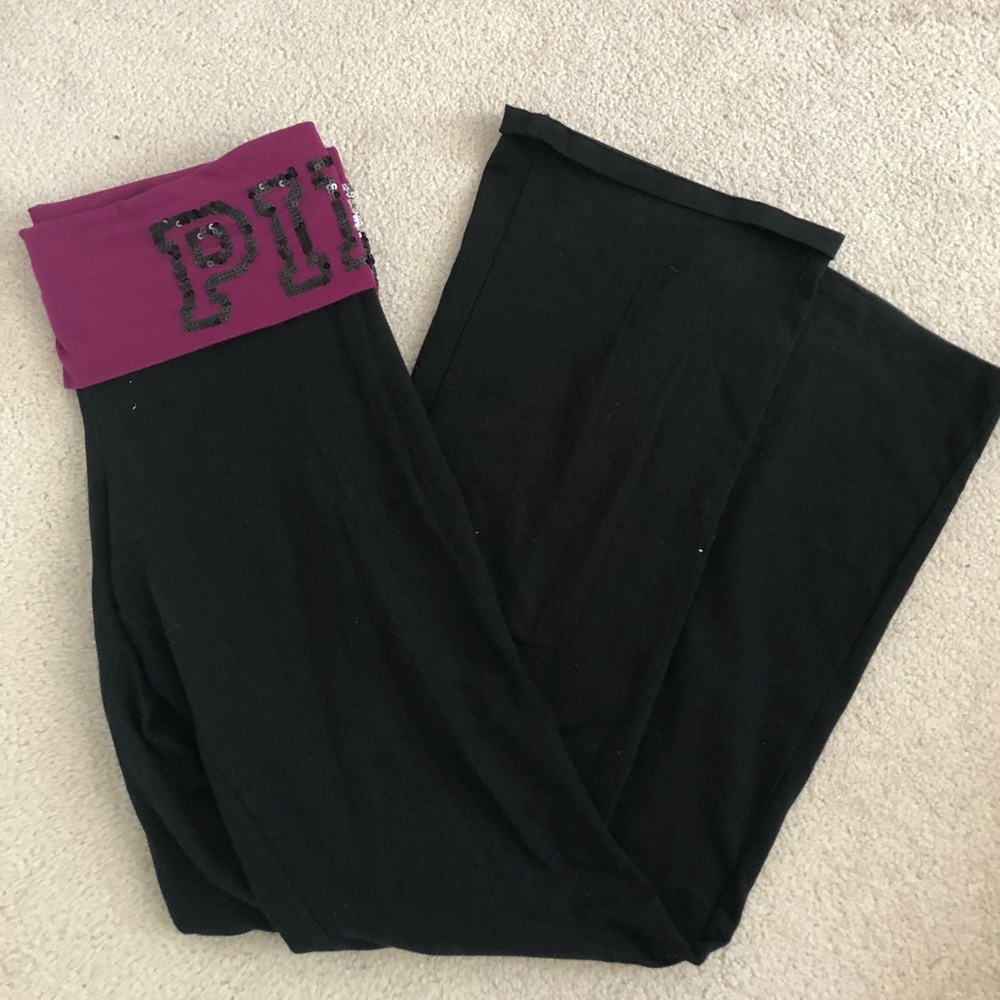 PINK yoga pants